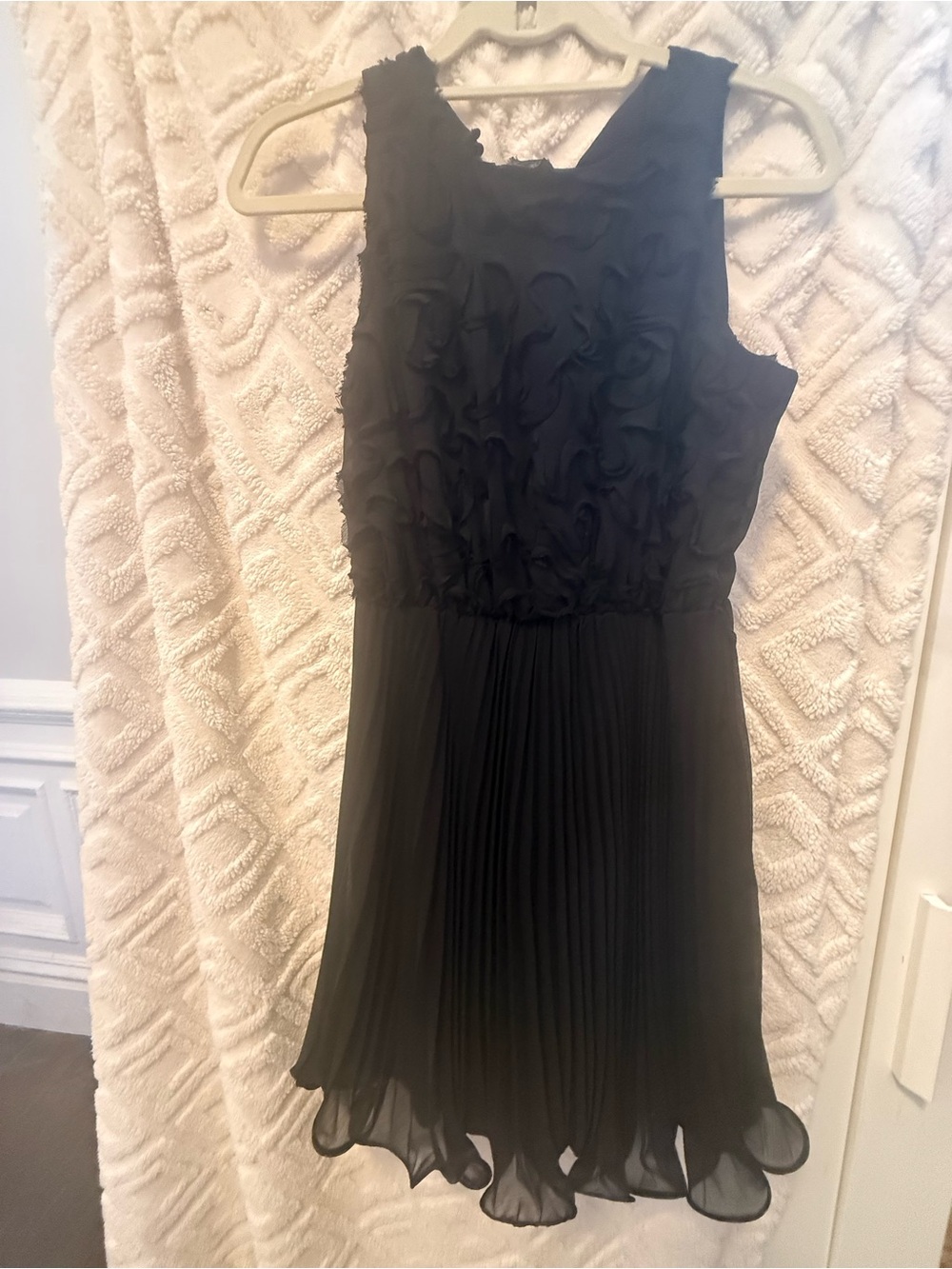 Taylor Black Floral-Texture Pleated Formal Dress
